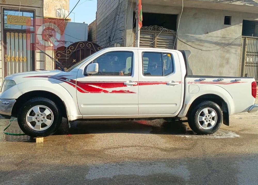 نيسان نافارا